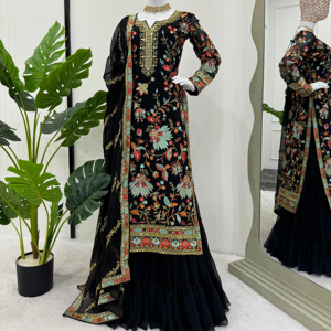 Surats Finest Ethnic Collection Conjunto de Sharara con lentejuelas y mangas extra Dupatta Conjunto de Sharara de diseñador al por mayor - Product Image 1