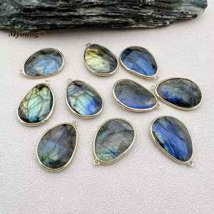 2pcs Vintage Plaqué Or Facettes Flash Pierre de Lune et Labradorite Pendentif Charmes Bohème Pierres Précieuses Colliers pour Noël - Product Image 3