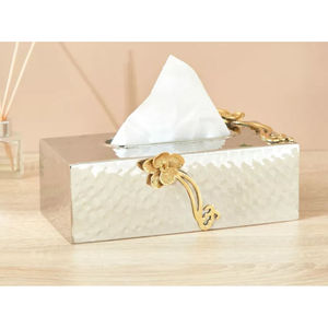 Porte-boîte à mouchoirs rectangulaire martelée en métal moderne avec accent floral Rangement créatif pour mouchoirs de table pour fête de mariage - Product Image 2