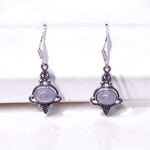 แหวนพลอยช่างฝีมือทำจากเงินและเครื่องประดับเงินสเตอร์ลิง - Product Image 3