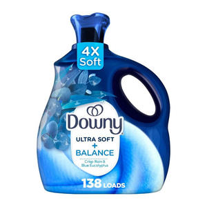 Liquide adoucissant ultra doux Downy, Balance, Crisp Rain et Blue Eucalyptus, 44 floz, 66 charges - Product Image 2