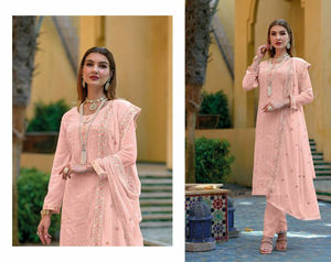 Nouveau costume pakistanais en georgette lourde avec broderie séquence travail Palazzo costume semi-cousu pour la vente en ligne - Product Image 3