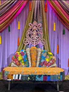 Designer Sculpté Élégant Double Pilier Mariage Mandap Fer et Fibre de Verre Arche de Scène pour la Décoration de Banquet de Fête - Product Image 2