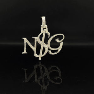 Pendentif en alliage hip-hop avec diamants glacés, logo personnalisé, chrétien - Product Image 1
