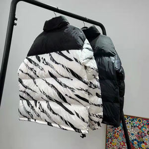 Vente directe doudoune hiver femmes <span class=keywords><strong>manteau</strong></span> faire <span class=keywords><strong>face</strong></span> au froid pays du nord col montant extérieur ultra-léger doudounes - Product Image 4