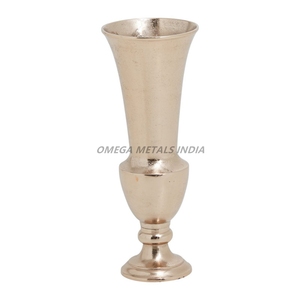Latest Designs Modern <b>Decorative</b> <b>Vase</b> for Event Decoration and Home Interior Decor OEM Custom Logo Bulk Wholesale Exporter - Product Image 4