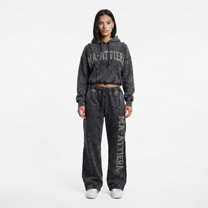 Conjunto Deportivo de Dos Piezas para Mujer, Sudadera Corta con Efecto Ácido y Pantalones Anchos - Product Image 1
