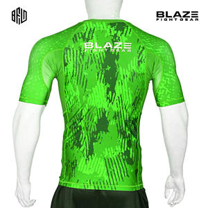 Hombres BJJ rash guard para gimnasio fitness camisa de compresión diseño de sublimación de media manga en moq bajo - Product Image 5