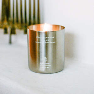 Pot à bougie en métal de qualité supérieure, bougie en cire de soja personnalisée disponible, pots à bougie ronds, bougie en cire de soja parfumée, contenants à bougie décoratifs uniques - Product Image 3