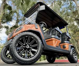 30% de réduction Nouveau chariot de golf électrique New-Icon 160L, batterie lithium 51V, 4 places, autonomie 50 miles, chariot utilitaire pour usage commercial et hôtelier - Product Image 1