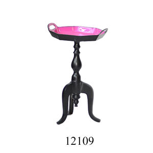 Table élégante en fonte d'aluminium pour l'extérieur, idéale pour le café et le thé, améliorant l'espace de détente avec un look métallique raffiné - Product Image 2