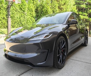 Gran Oferta, Negocio Excelente: Tesla Model 3 Performance 2024, Listo para Enviar - Product Image 1
