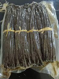 Best Selling Wholesale Dried Vacuum Packed Indonesia Vanilla <b>Beans</b> Whole Premium Gourmet Prime 13-14 cm Long Indo Vanilla 1Kg - Product Image 2