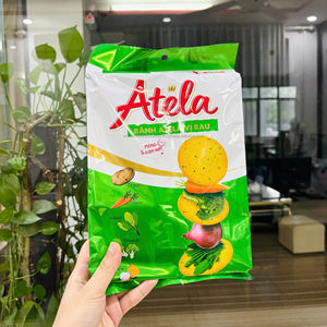 HALAL Atela 228G Crackers de verduras crujientes Embalaje de bolsita baja en grasa Producto de FMCG de sabor salado y dulce de Vietnam Precio barato - Product Image 1