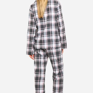 ชุดนอนผู้หญิง ดีไซน์คอปก ลายตาราง ผ้าระบายอากาศได้ดี ชุดนอนใส่สบาย ไซส์ใหญ่พิเศษ XXXXL ชุดนอนกลางคืน - Product Image 2