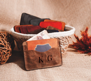 Cartera Delgada de Cuero Personalizada, Tarjetero Minimalista Hecho a Mano - Product Image 5