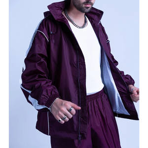 Chándal de nailon informal de invierno con capucha de moda para ropa deportiva unisex de ajuste personalizado con diseño sólido impreso y servicios ODM - Product Image 2