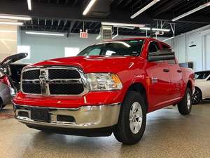 Camioneta RAMM 1500 Classic SLT 2023 USADA EN EXCELENTES CONDICIONES, COLOR ROJO FLAME CON ACABADO TRANSPARENTE - Product Image 6