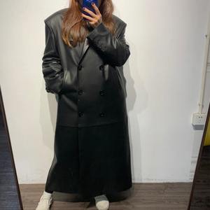 เสื้อโค้ทกันน้ำกันลมหนังแกะแท้ตัวยาวสำหรับผู้ชาย - Product Image 4