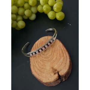 Zuni กำไลข้อมือแฟชั่นทำด้วยมือสีชมพูหอยสังข์และเงินสเตอร์ลิง - Product Image 4
