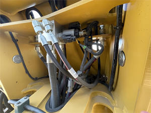 รถตักตีนตะขาบ2022 906ม. รถตักอเนกประสงค์ที่ขายดีที่สุดพร้อมส่ง - Product Image 3