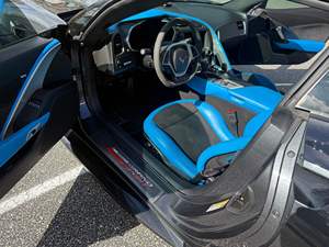 Corvette Grand Sport Coupé Edición Coleccionista 2017 ~32,500 Millas, Transmisión Manual de 7 Velocidades, Motor V8 LT1 de 460 hp, Sin Modificar - Product Image 4