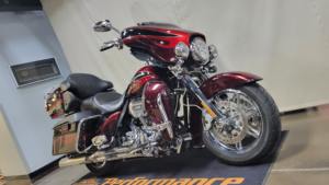 Nueva Harley-Davidson CVO FLHTCUSE Ultra Classic Electra Glide - Product Image 3