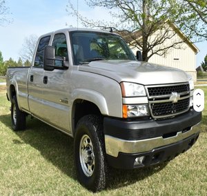 Chevrolet Silverado 2500HD 4X4 2006 Usada, con Volante a la Izquierda/Derecha - Product Image 1