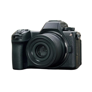 Kit de cámara digital DSLR con lentes con zoom de 18-55 mm y 75-300 mm – Negro - Product Image 1