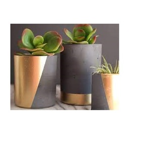 Jardinière de fleurs décorative en métal pour l'extérieur Jardinière de jardin en métal cuivré pour la maison et l'hôtel Pots de décoration de jardin Jardinières en métal de forme personnalisée - Product Image 2