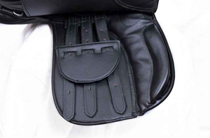 Sillín de doma todos los días, hecho de cuero pulido y árbol de plástico, solapa ancha, asiento cómodo que ofrece un ajuste seguro - Product Image 2