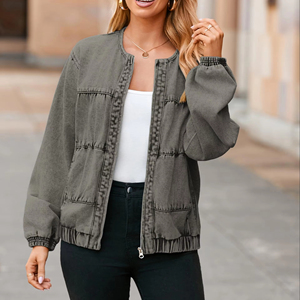 Veste en jean décontractée à manches longues et à rabats, couleur unie, en coton tissé, avec boutons métalliques personnalisés, pour femmes - Product Image 1