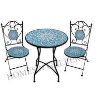 Dernières deux chaises et une table Meubles de bistro pliants de jardin au design étonnant avec finition antique de l'exportateur indien