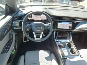 ได้รับการรับรอง2023 Audi SQ8 4.0T Prestige - Product Image 2