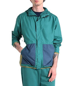 Veste coupe-vent à capuche pour homme personnalisée - Logo frontal entièrement personnalisable, nylon respirant, haute qualité pour l'extérieur - Product Image 3