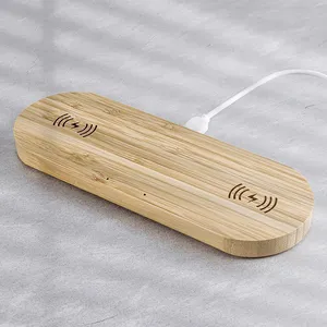 Stazione di Ricarica Wireless Personalizzata Yara, Base Elegante con Tecnologia di Ricarica Senza Fili - Product Image 2