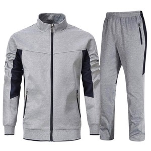 Venta al por mayor logotipo personalizado Jogger algodón deporte al aire libre hombres ropa deportiva chándal hombres 2 piezas conjunto Sudadera con capucha conjuntos hombres chándal - Product Image 1