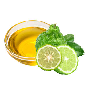 Aceite Esencial de Bergamota Puro Certificado Orgánico, Prensado en Frío, Revitalizador de Piel, Venta al Por Mayor para Removedor de Esmalte de Uñas y Aceites para Perfumes - Product Image 5