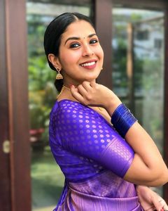 Doux Lichi Soie Saree Blouse Blanc Rouge Couleur Zari Travail Saree Indien Traditionnel Saree Soie sariBanarasi kanchipuram Royal Export - Product Image 5