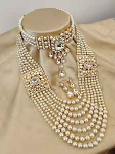 Ensemble de bijoux royal traditionnel indien de qualité supérieure plaqué or avec un magnifique collier double et de belles boucles d'oreilles pour femmes - Product Image 2