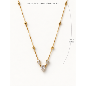 Collier triple station plaqué rhodium avec perles, accents de diamants et de zircons – Chaîne tendance pour fêtes et cadeaux de fiançailles - Product Image 5