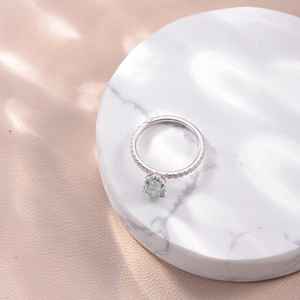 SHIVPATH Dainty Teardrop Sterling Silver Vintage Channel Set Compromiso Anillo DE BODA Pera Verde Moissanite Hidden Halo Pave - Product Image 3