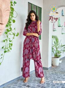 Ensemble coordonné en rayonne d'été exclusif pour femmes vêtements indiens pakistanais imprimés à décharge à séchage rapide pour les fêtes en stock en gros - Product Image 4