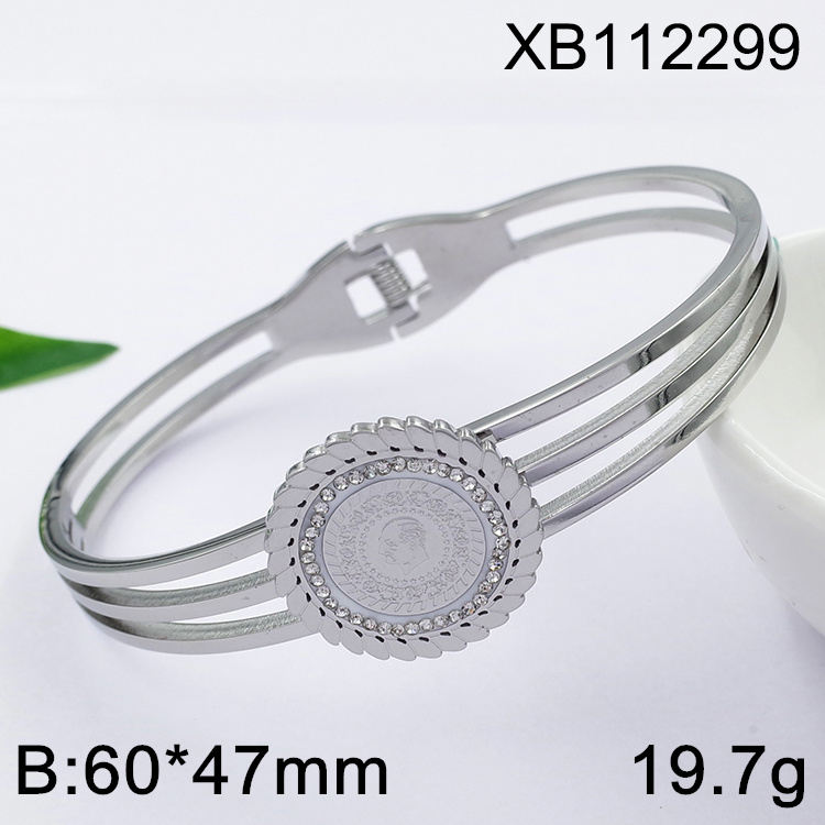 Silver XB112299-2139