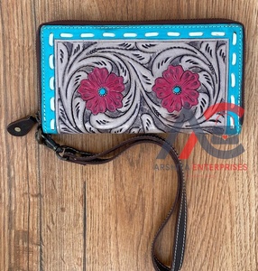 Cartera de mano de cuero auténtico tallada a mano, Cartera de gran oferta multiusos con flores de Color rojo para mujer - Product Image 1