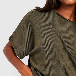 Vente en gros de logo personnalisé Ensemble deux pièces pour l'été Running & Fitness pour femmes Ensemble short 2 pièces à manches courtes de haute qualité de couleur unie - Product Image 5