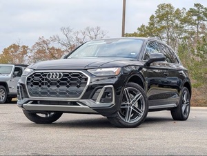 (W&T) PROMOCIÓN Venta de Audi Q5 Premium Plus S line 4dr SUV AWD w55 TFSI e (2.0L 4cyl Turbo) SUV USADO 2024 - Product Image 3