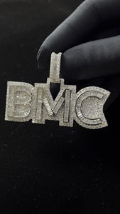 Colgante de diamante de Plata de Ley 925 con inicial personalizada de alto pulido con juegos de estilo Hip Hop Baguette VVS/D para uso diario y festivo - Product Image 5