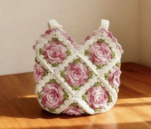 Bolso de Ganchillo para Mujer, Diseño de Rosas, Primavera-Verano, con Espacio para Teléfono Móvil, Patrón Decorativo de Naturaleza Muerta - Product Image 1