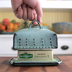 Plato para Mantequilla de Plata Hecho a Mano Mendo, Vajilla de Cerámica Más Vendida para Restaurantes, Bodas y Eventos, Ecológico para Uso en Mesa - Product Image 5